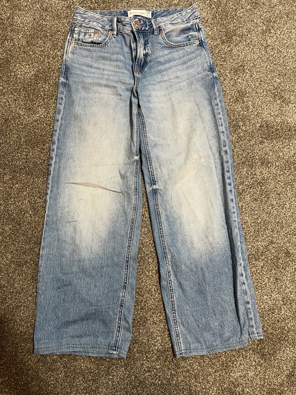 stradivarius Light Blue Low Rise Straight-Leg Jeans